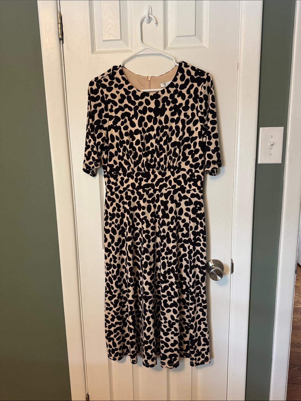 London Times Black and Cream Leopard-Print Midi Dress